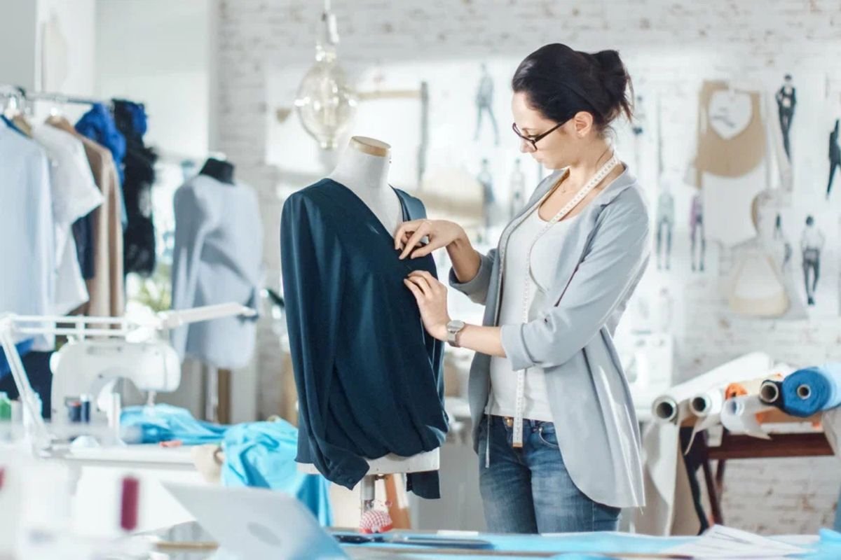 Ladies tailor in Gurgaon